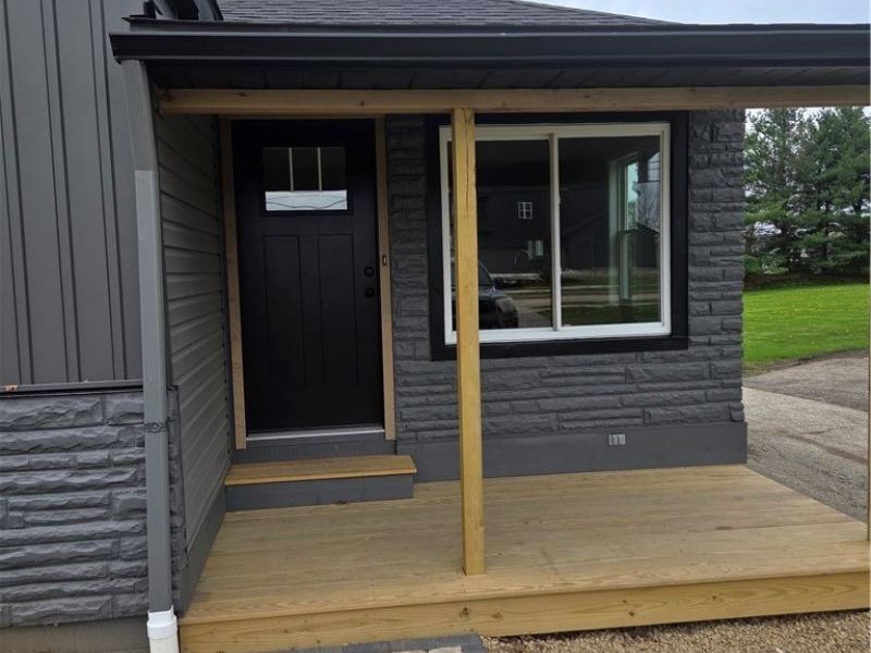 894 N Carpenter Road, Brunswick, OH 44212 Photo 2