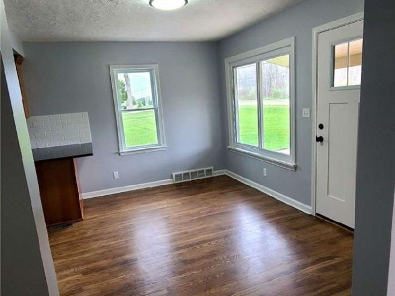 894 N Carpenter Road, Brunswick, OH 44212 Photo 7