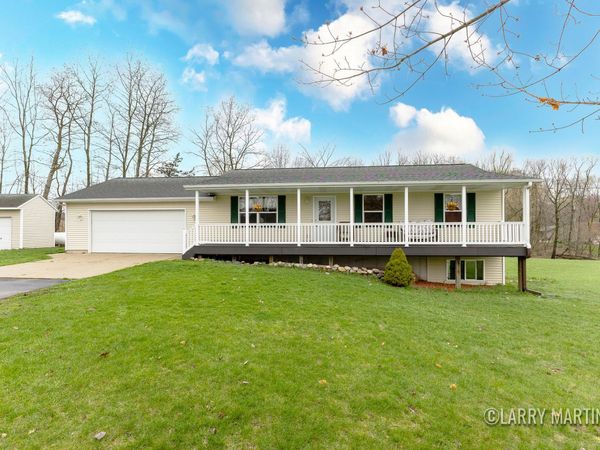 3720 James Street, Dorr, MI 49323