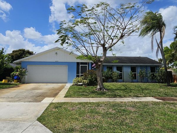 12157 Sycamore Lane, Wellington, FL 33414