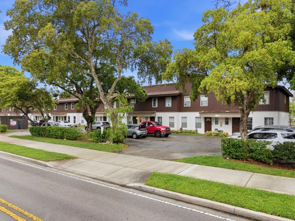 3920 Woodside Drive, Unit Apt 11, Coral Springs, FL 33065