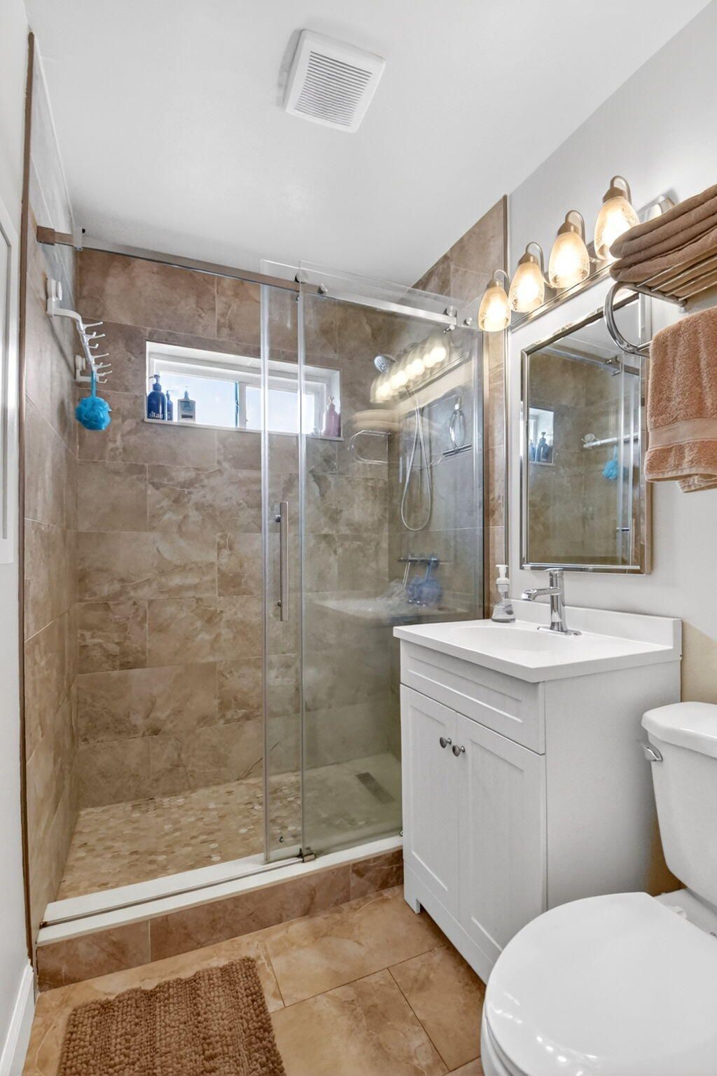 1010 Churchill Circle S, West Palm Beach, FL 33405 Photo