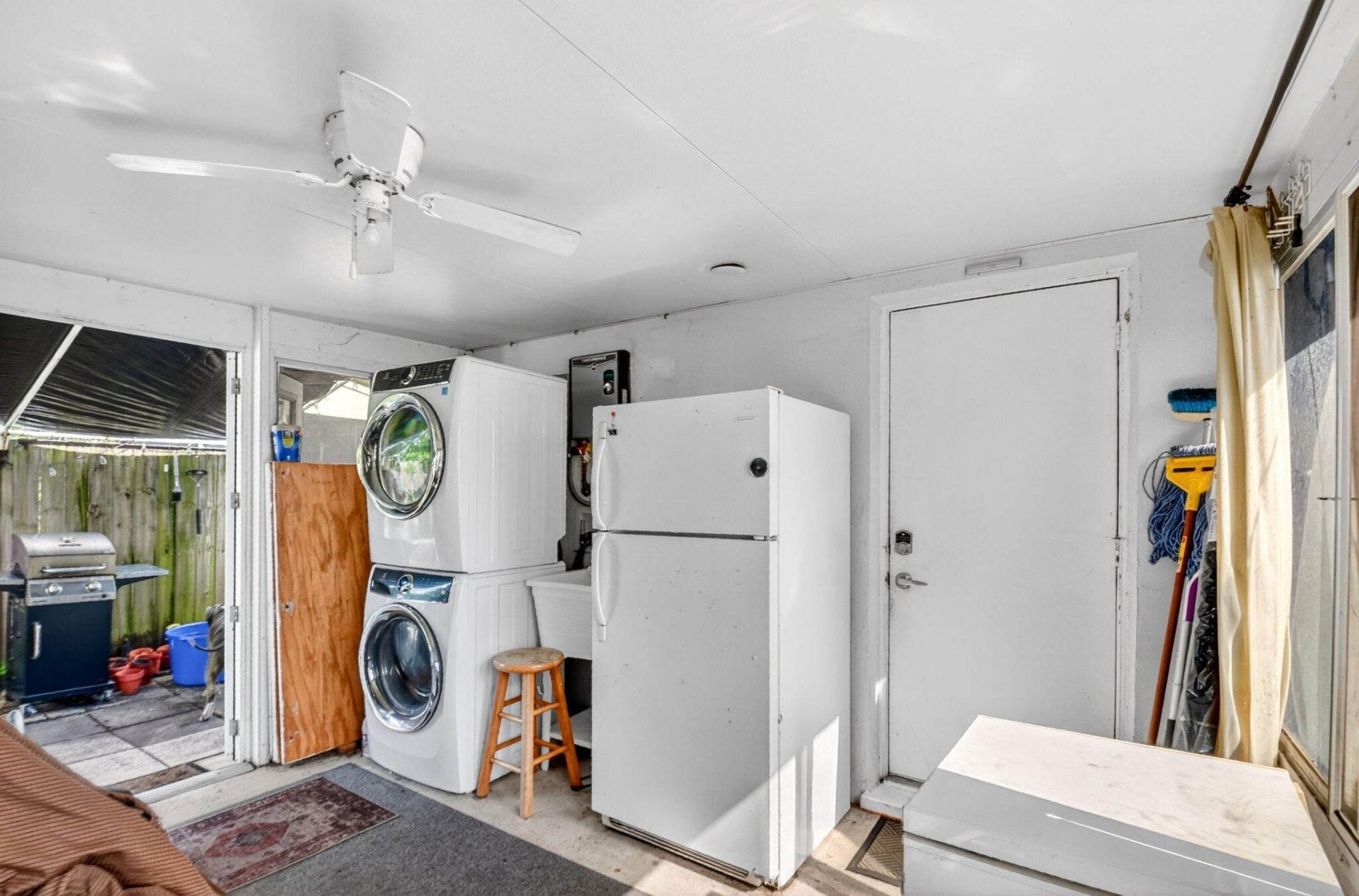 1010 Churchill Circle S, West Palm Beach, FL 33405 Photo