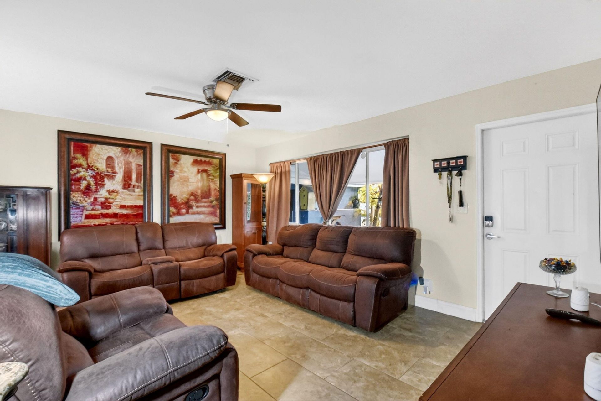 1010 Churchill Circle S, West Palm Beach, FL 33405 Photo