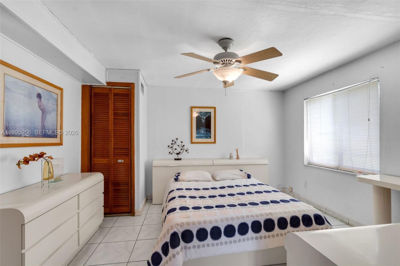 670 E 45th St, Hialeah, FL 33013 Photo