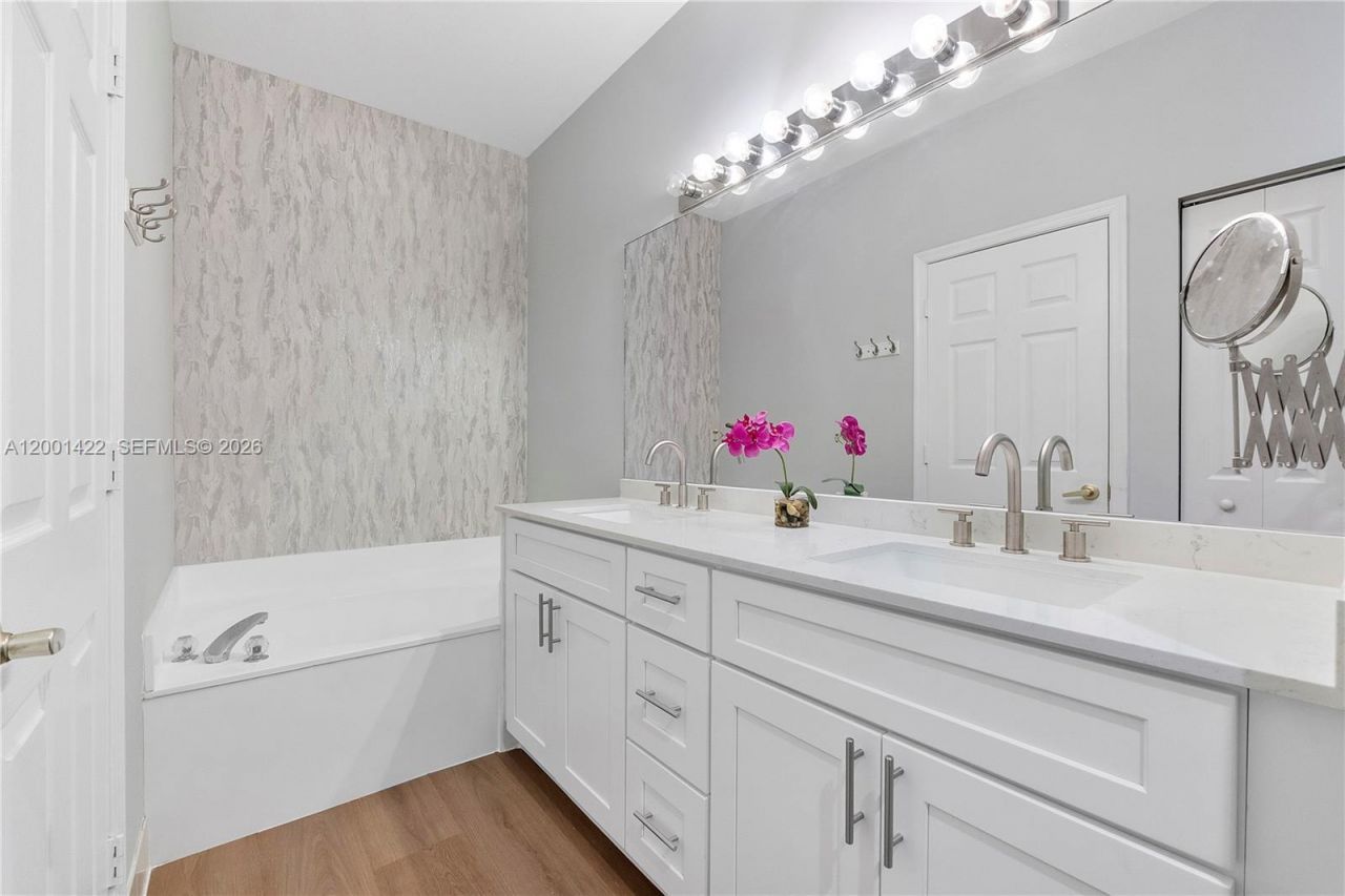 5661 NW 125th Ave, Unit 5661, Coral Springs, FL 33076 Photo