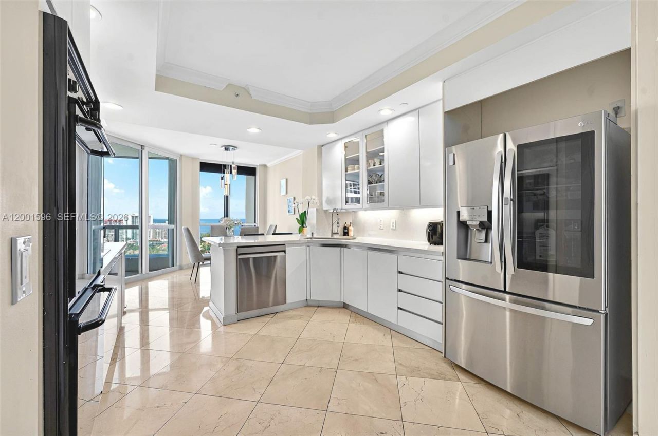 21050 Point Pl, Unit 2301, Aventura, FL 33180 Photo