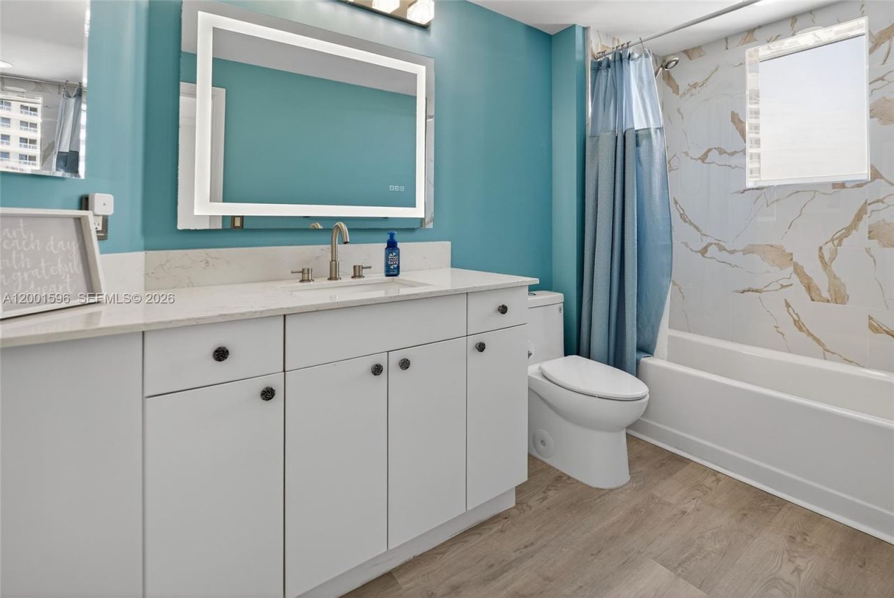 21050 Point Pl, Unit 2301, Aventura, FL 33180 Photo