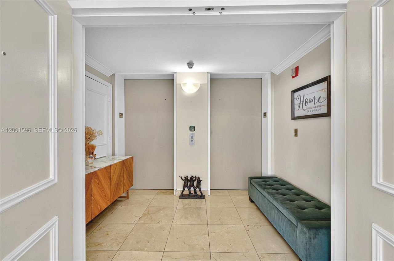 21050 Point Pl, Unit 2301, Aventura, FL 33180 Photo