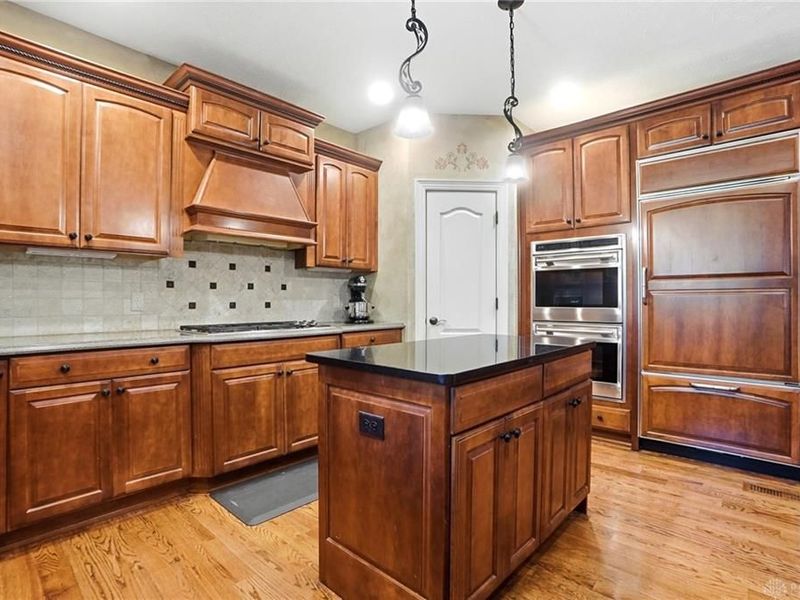 7491 Country Brook Court, Clearcreek Township, OH 45066 Photo 13