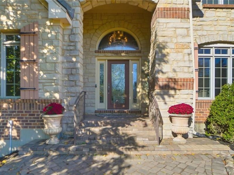 7491 Country Brook Court, Clearcreek Township, OH 45066 Photo 2