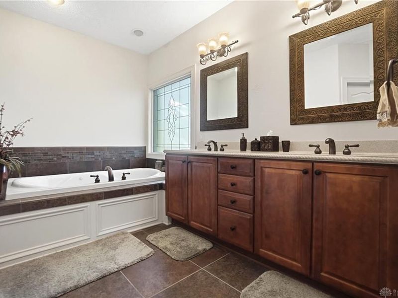 7491 Country Brook Court, Clearcreek Township, OH 45066 Photo 24