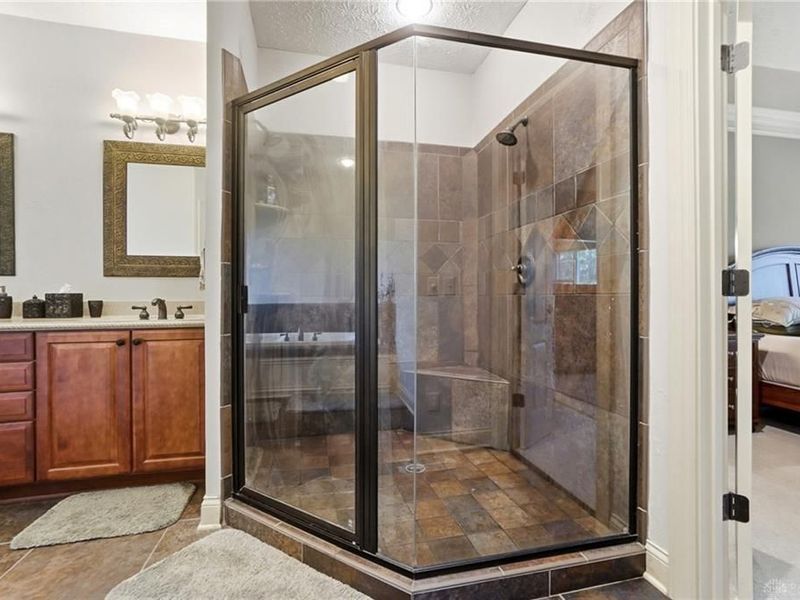 7491 Country Brook Court, Clearcreek Township, OH 45066 Photo 25