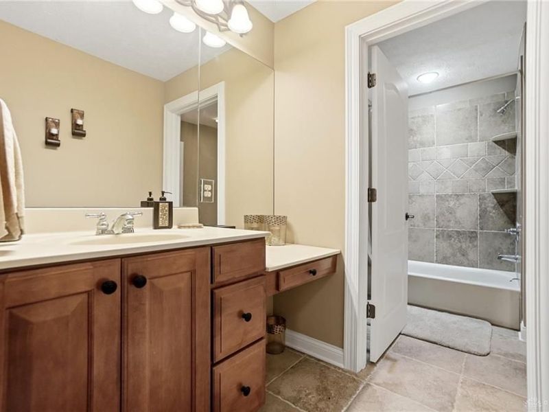 7491 Country Brook Court, Clearcreek Township, OH 45066 Photo 29