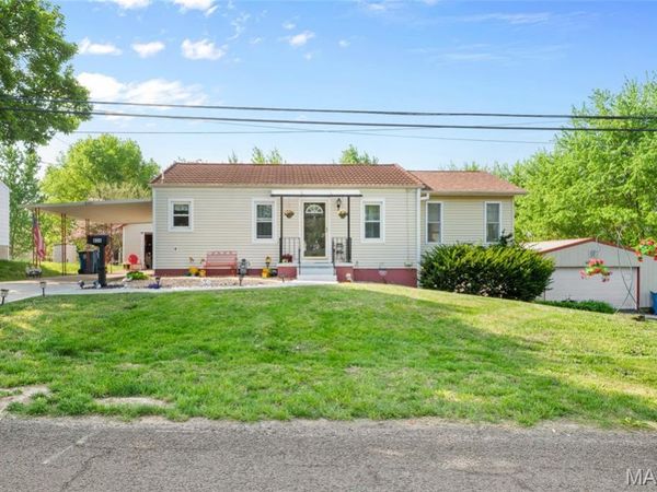 826 Kneedler Street , Collinsville, IL 62234