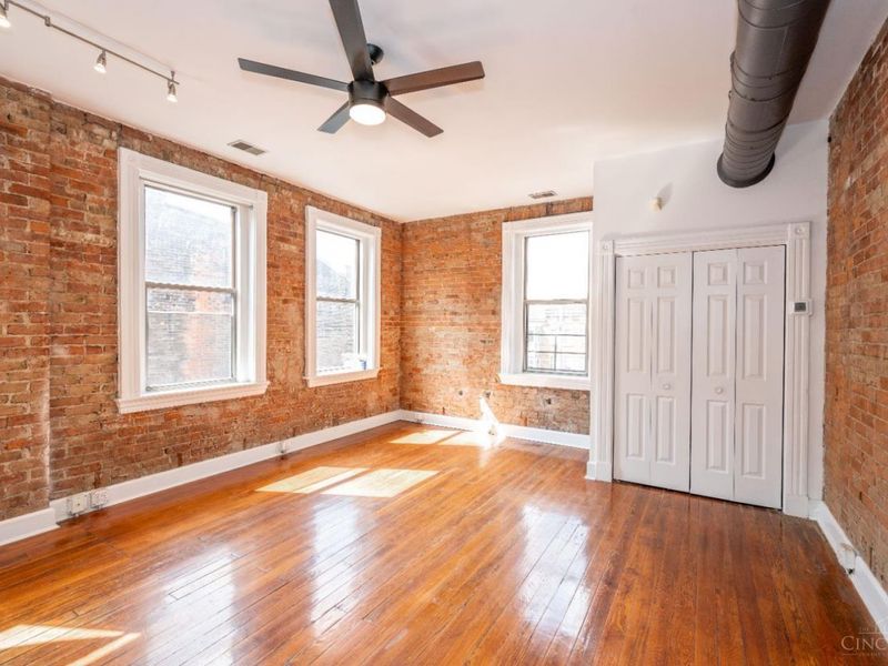 1345 Main Street, Unit 11, Cincinnati, OH 45202 Photo 11