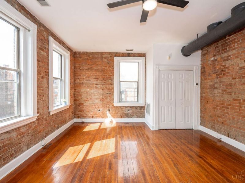 1345 Main Street, Unit 11, Cincinnati, OH 45202 Photo 12