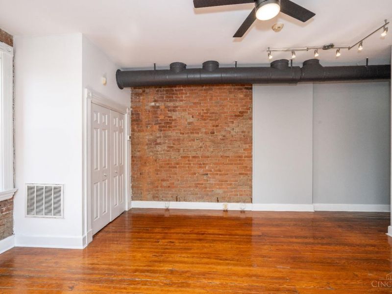 1345 Main Street, Unit 11, Cincinnati, OH 45202 Photo 13