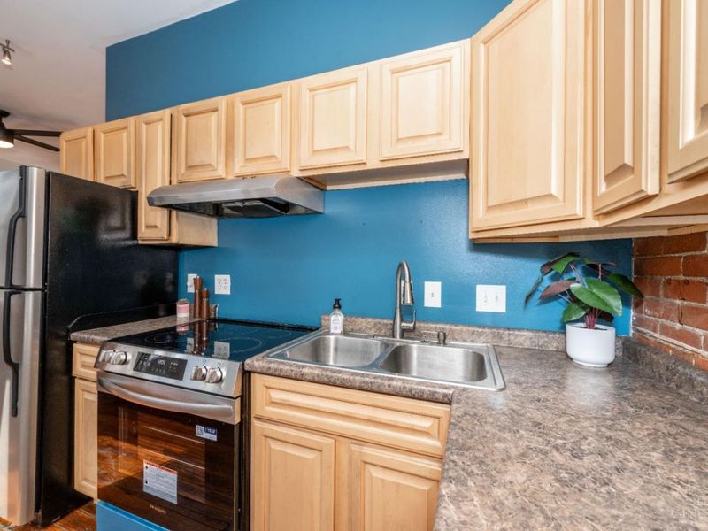 1345 Main Street, Unit 11, Cincinnati, OH 45202 Photo 7