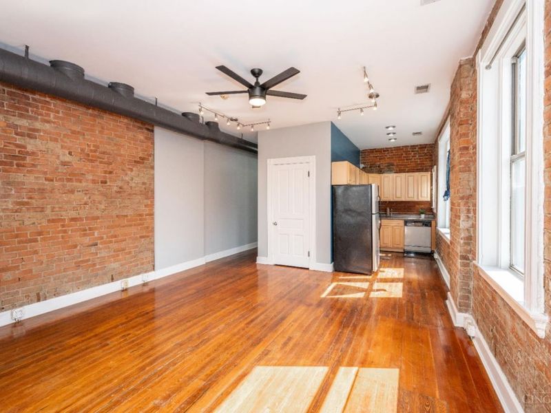 1345 Main Street, Unit 11, Cincinnati, OH 45202 Photo 9