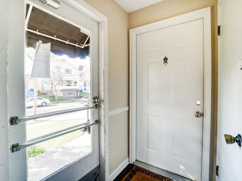 2744 Atlantic Avenue, Cincinnati, OH 45209 Photo 4