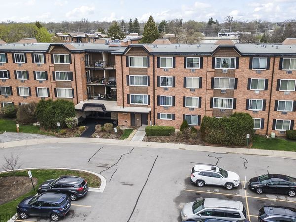 1116 S New Wilke Road , Unit 2209, Arlington Heights, IL 60005