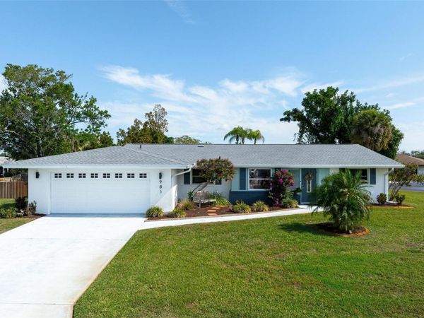 981 N GONDOLA DRIVE , VENICE, FL 34293