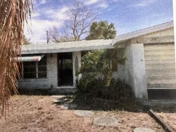 365 SEMINOLE BOULEVARD NW, PORT CHARLOTTE, FL 33952