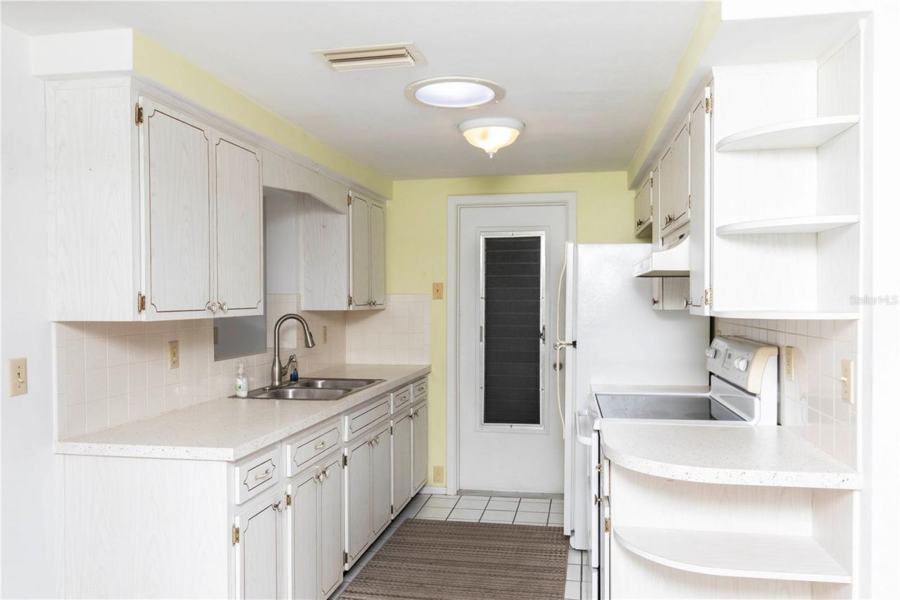 7725 Greybirch Terrace, Port Richey, FL 34668 Photo