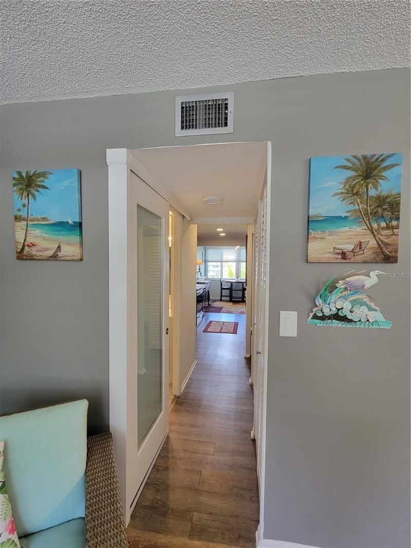4720 Locust Street Ne, Unit 219, Saint Petersburg, FL 33703 Photo