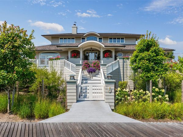 206 Broadway, Saltaire, NY 11706