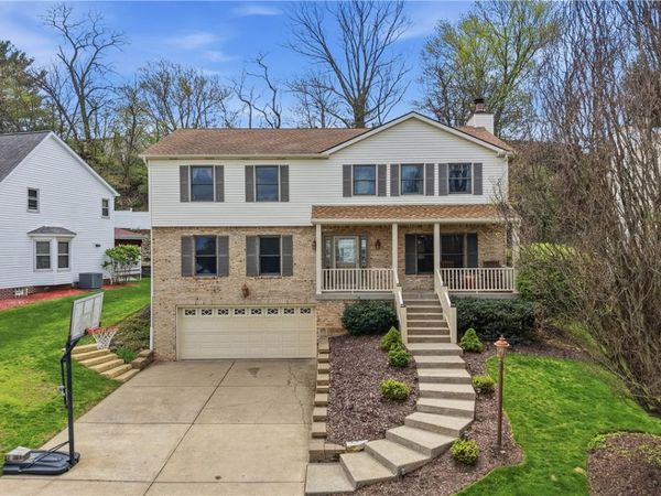 138 Jarod Dr, Moon Twp, PA 15108