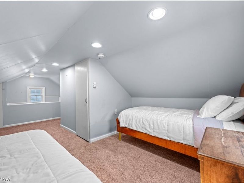 19477 Henry Road, Fairview Park, OH 44126 Photo 28