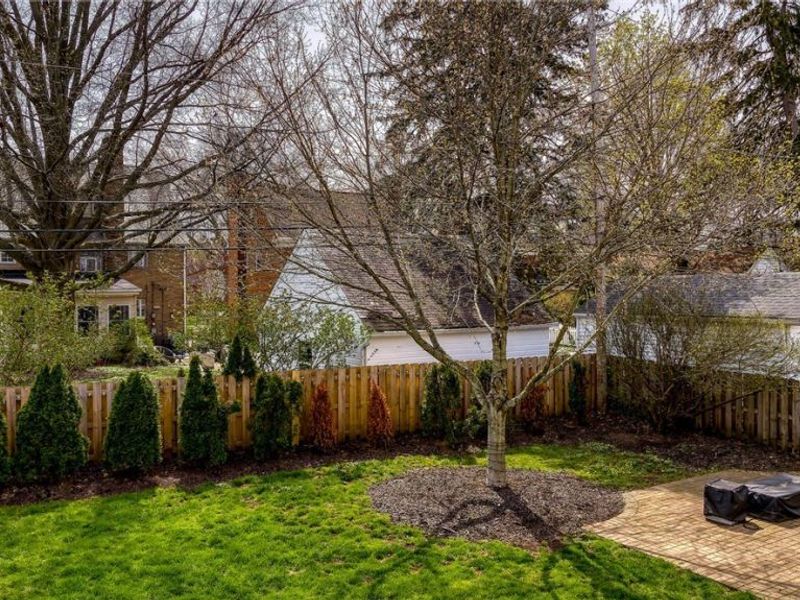 19477 Henry Road, Fairview Park, OH 44126 Photo 6