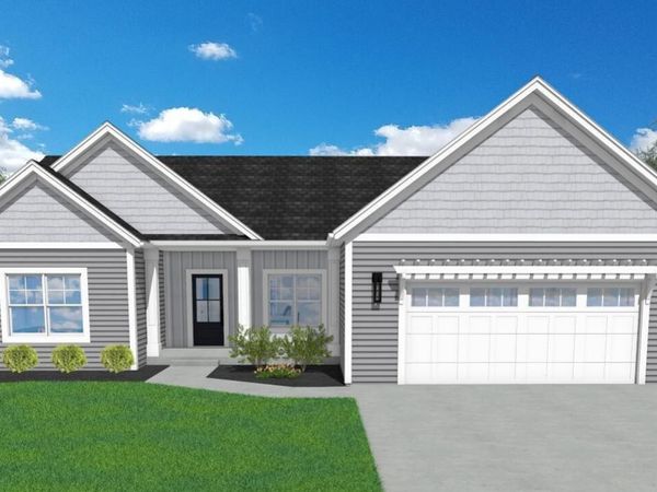 7393 Atwater Drive, Unit 35, Norton Shores, MI 49456