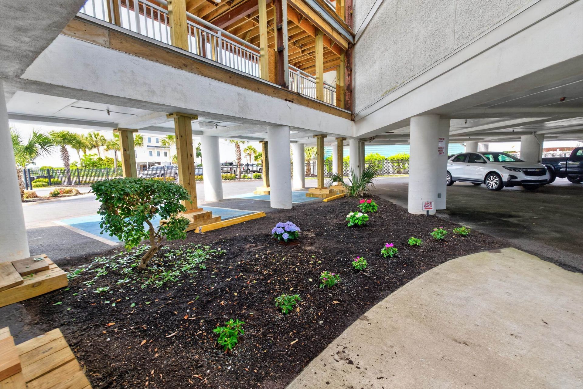 1581 S Waccamaw Dr. Photo 25