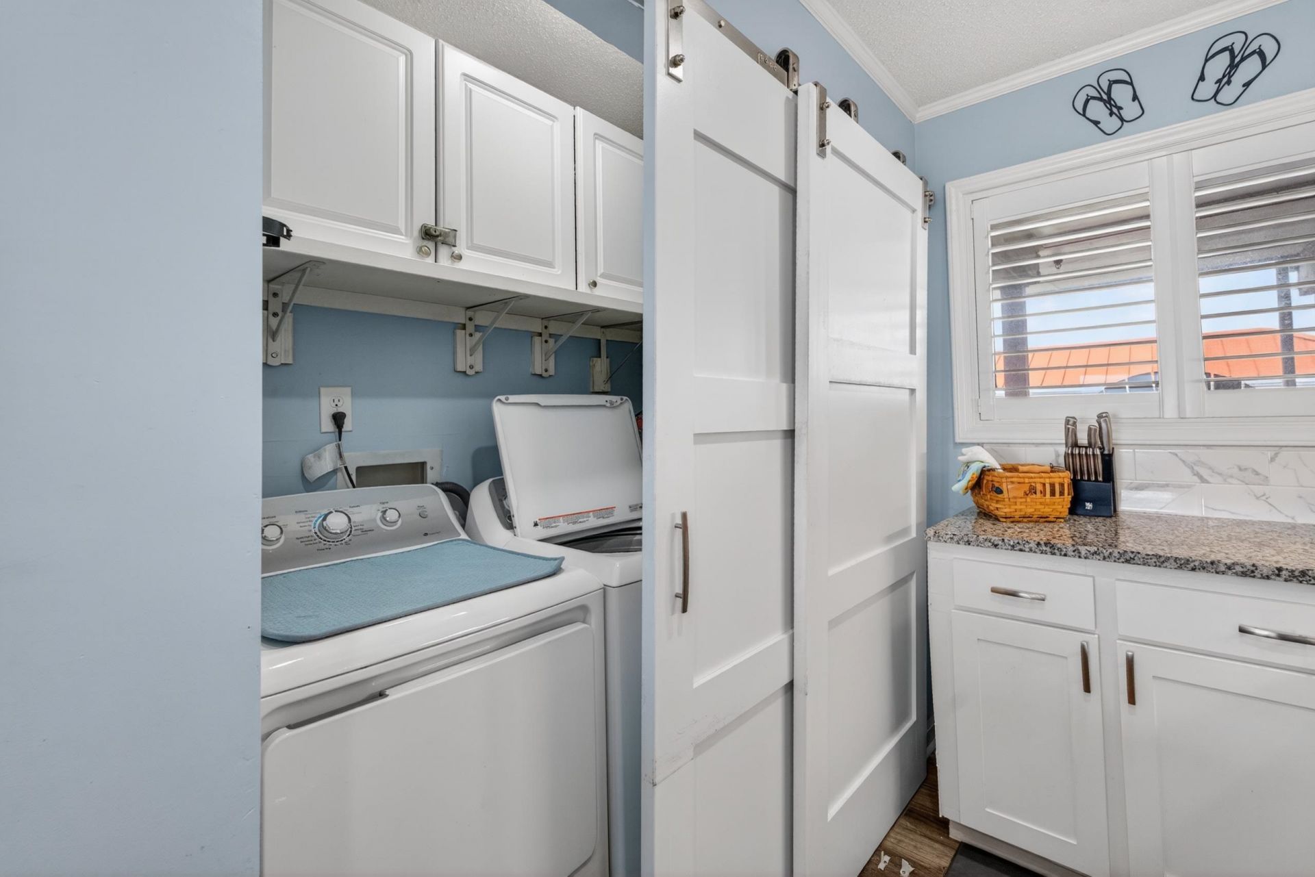 1581 S Waccamaw Dr. Photo 8