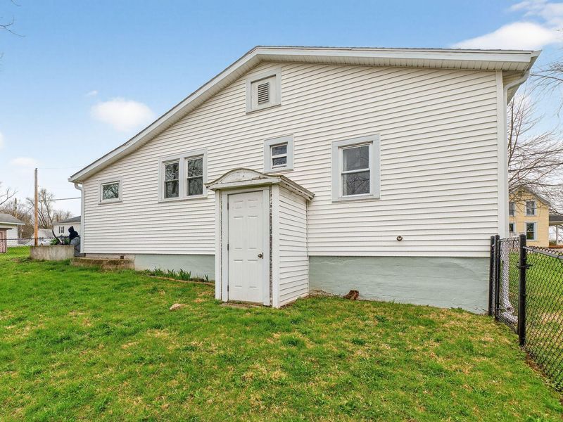 116 S Taylor Street, West Liberty, OH 43357 Photo 14