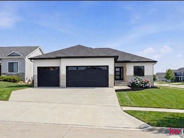 935 W Santa Clara Street , Lincoln, NE 68523