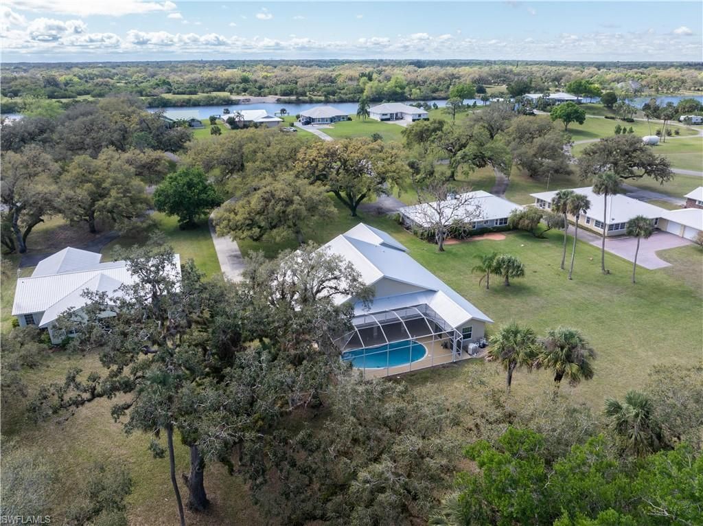 1132 Riverbend Dr, Labelle, FL 33935 Photo