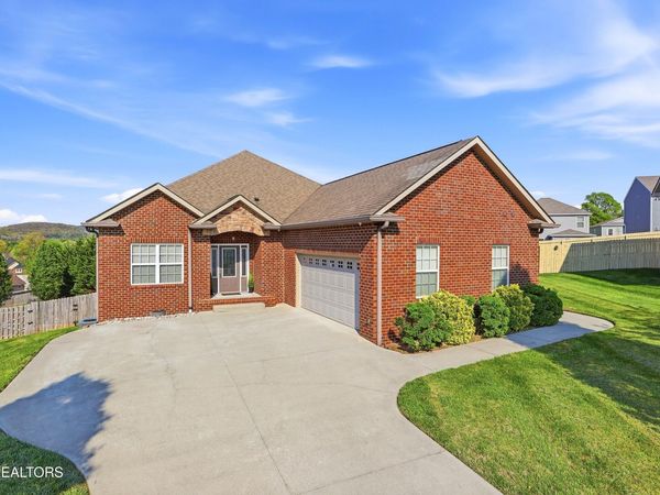 5577 Meadow Wells Drive, Knoxville, TN 37924