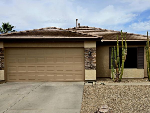 42354 W DESERT FAIRWAYS Drive, Maricopa, AZ 85138