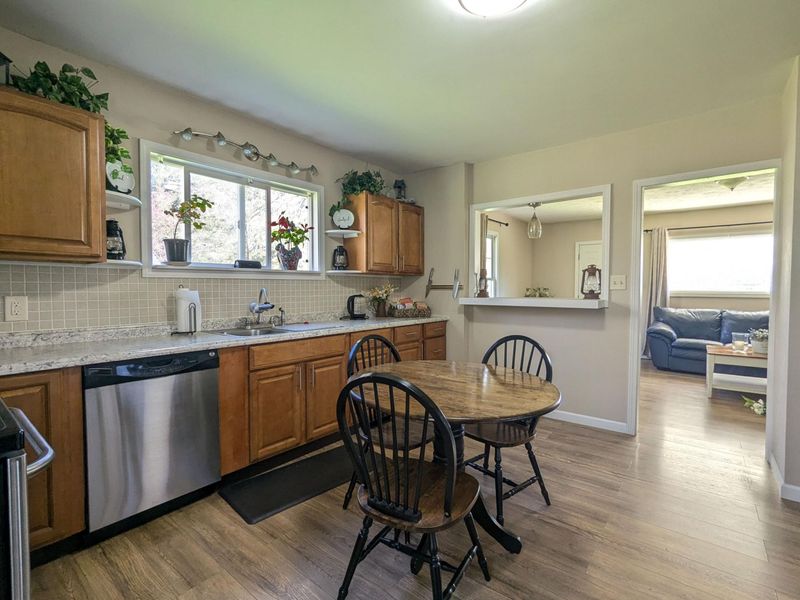 1042 Willow Road, Springfield, OH 45502 Photo 7