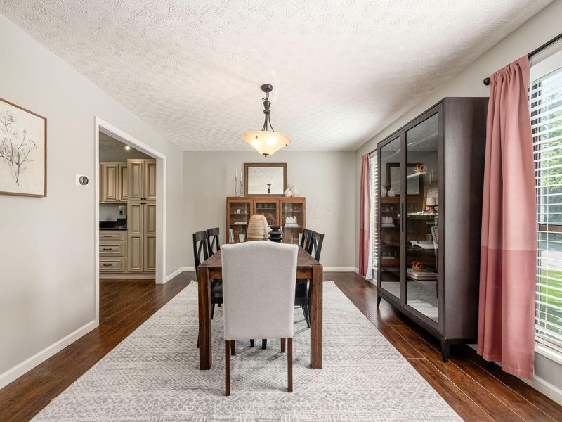 1138 Welwyn Drive, Westerville, OH 43081 Photo 6