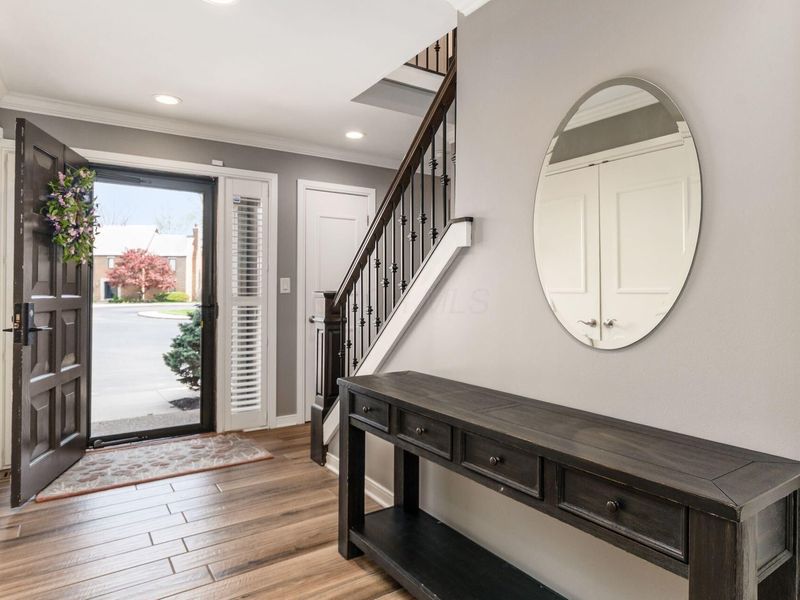 8758 Dunsinane Drive, Dublin, OH 43017 Photo 11