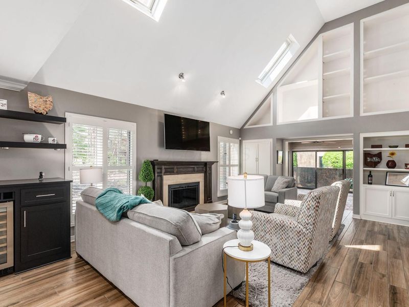 8758 Dunsinane Drive, Dublin, OH 43017 Photo 14