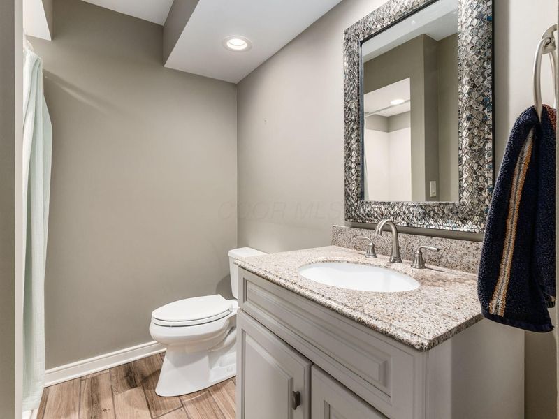8758 Dunsinane Drive, Dublin, OH 43017 Photo 24