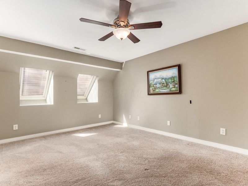 8758 Dunsinane Drive, Dublin, OH 43017 Photo 37
