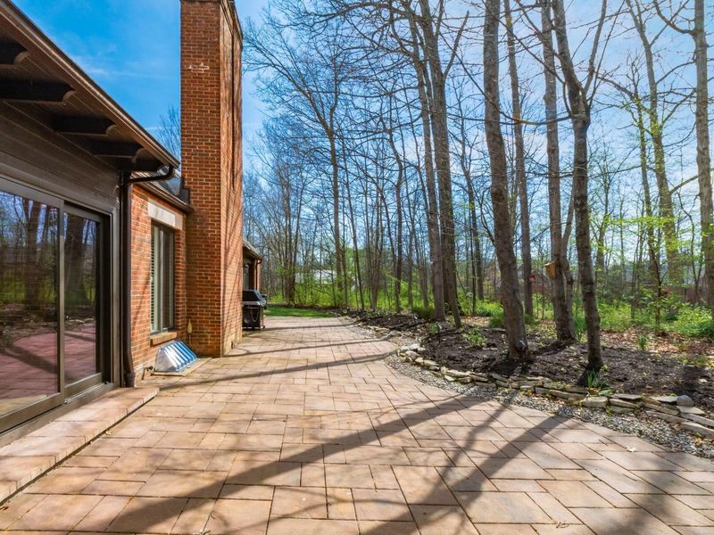 8758 Dunsinane Drive, Dublin, OH 43017 Photo 51