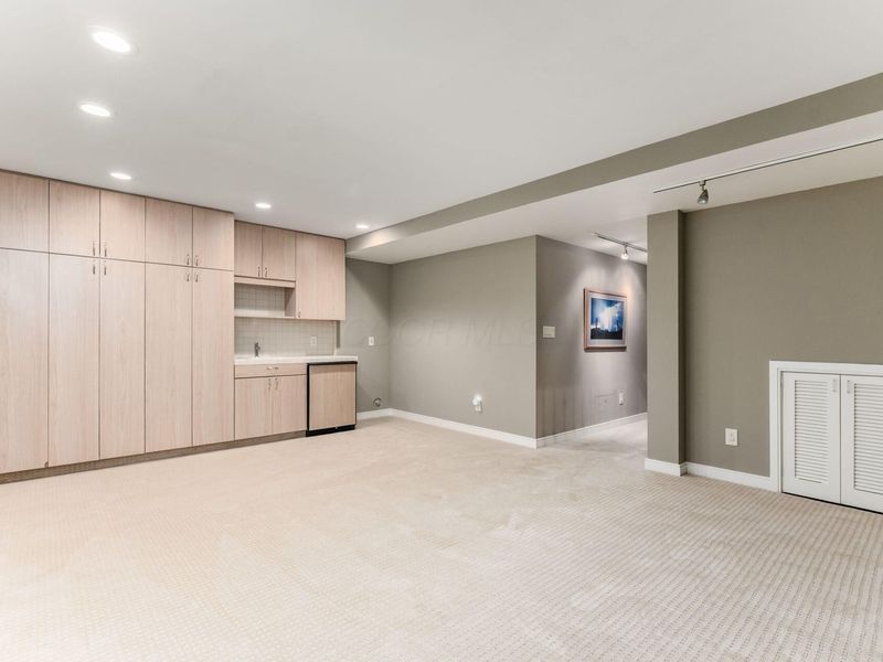 8758 Dunsinane Drive, Dublin, OH 43017 Photo 52